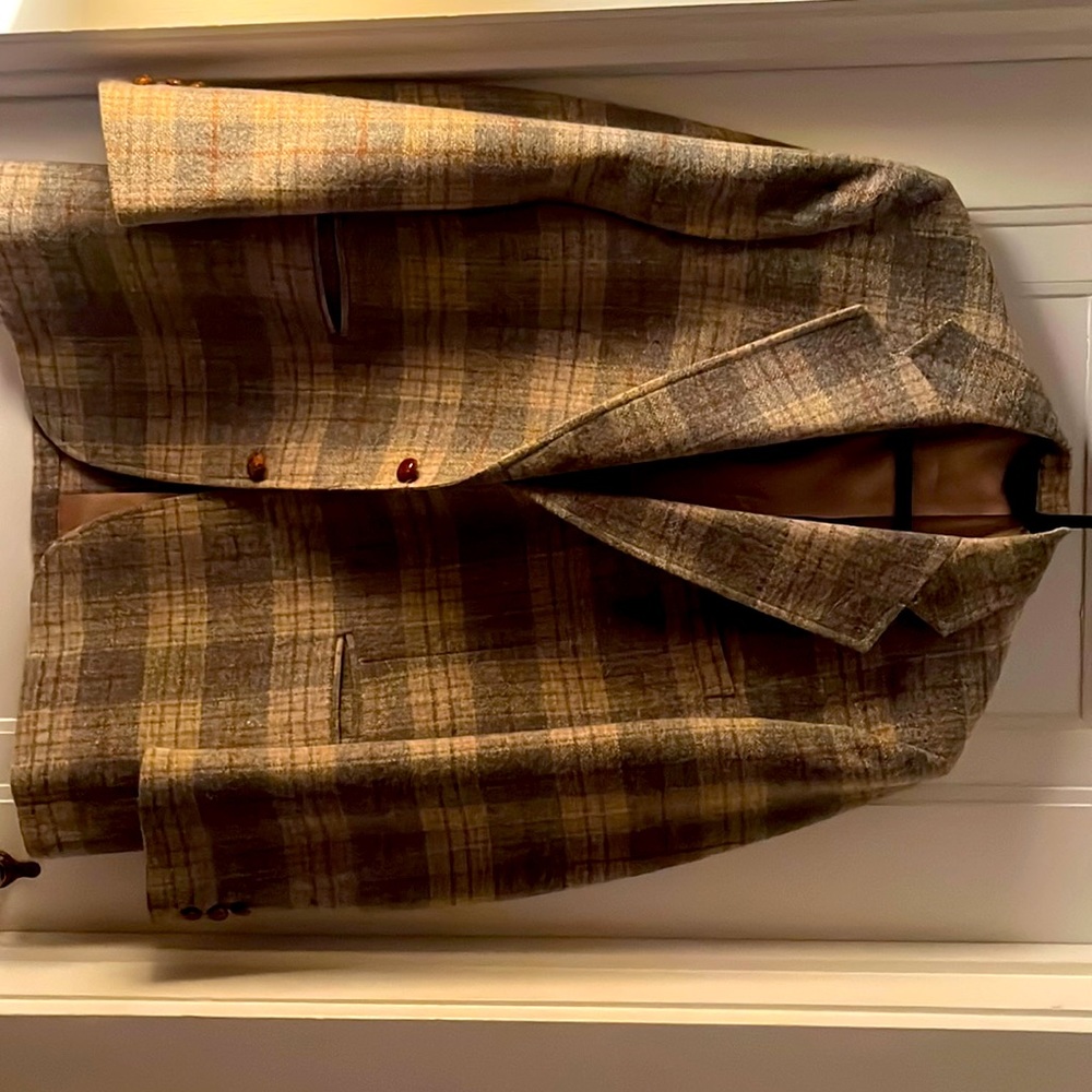 Mens vintage plaid wool sport-coat.